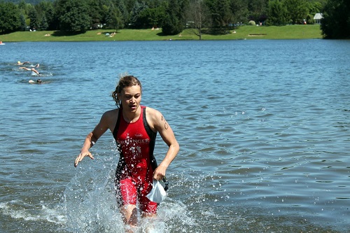 Anne kommt aus dem Wasser! Anne kommt aus dem Wasser!