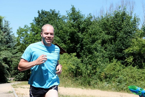 ... dicht gefolgt von Chris ... dicht gefolgt von Chris